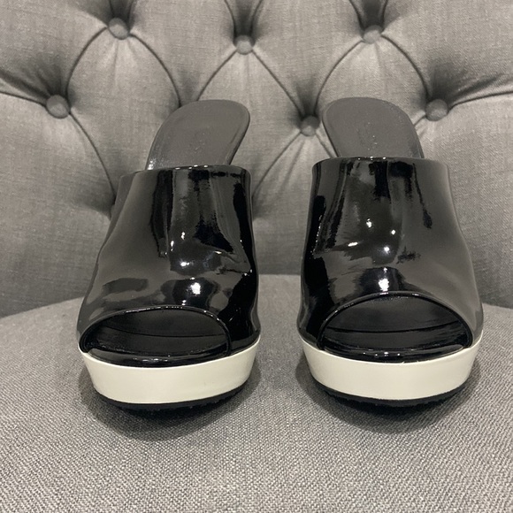 Gucci color block mule heels - Picture 8 of 13